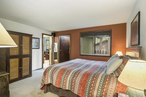 2628 NW Scandia Loop, Bend, OR 97703 photo 18