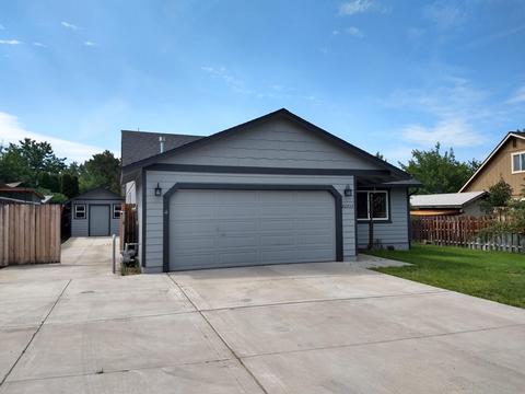 20757 NE Amber Way, Bend, OR 97701 photo 2