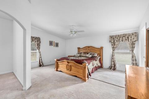 17619 Cosset Loop, La Pine, OR 97739 photo 16