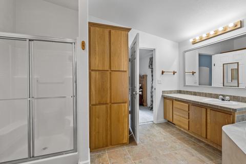 17619 Cosset Loop, La Pine, OR 97739 photo 23