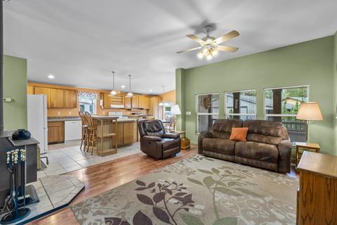 17619 Cosset Loop, La Pine, OR 97739 photo 7