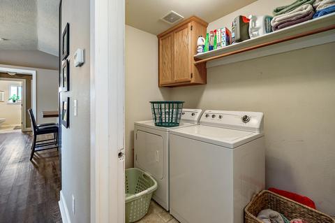 954 Ridgeview Dr, Eagle Point, OR 97524 photo 24