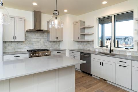 61312 Howe Way, Bend, OR 97702 photo 19
