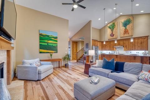 60809 Whitney Pl, Bend, OR 97702 photo 7