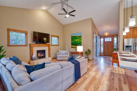 60809 Whitney Pl, Bend, OR 97702 photo 9