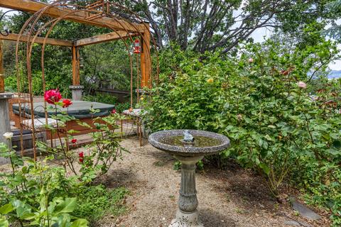 291 Gresham St, Ashland, OR 97520 photo 50