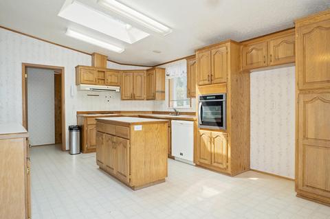 3735 Cobleigh Rd, Eagle Point, OR 97524 photo 5