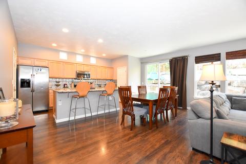 2875 NE Forum Dr, Bend, OR 97701 photo 7