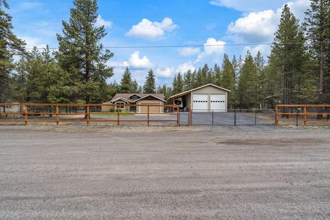 16048 Aqua Rd, La Pine, OR 97739 photo 4