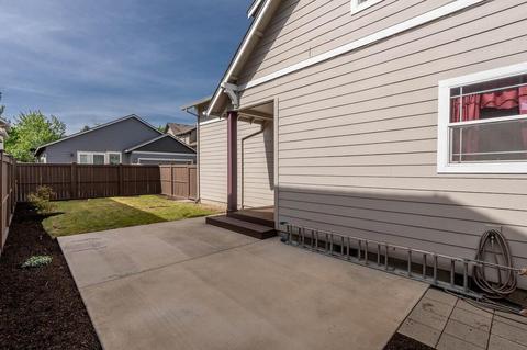 62685 Larkview Rd, Bend, OR 97701 photo 22
