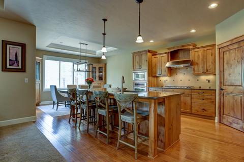 19160 Park Commons Dr, Bend, OR 97703 photo 13