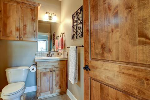 19160 Park Commons Dr, Bend, OR 97703 photo 37