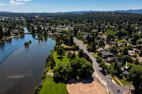 1175 NW Harmon Blvd, Bend, OR 97703 photo 5
