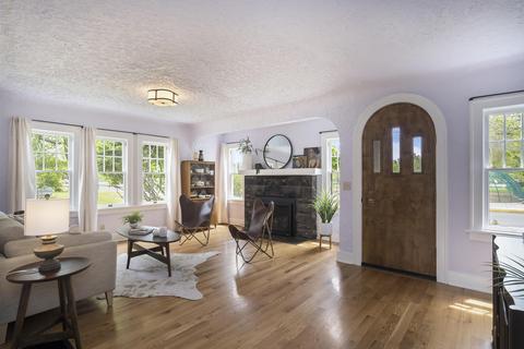 1175 NW Harmon Blvd, Bend, OR 97703 photo 14