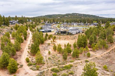 2838 NW Shields Dr, Bend, OR 97703 photo 45