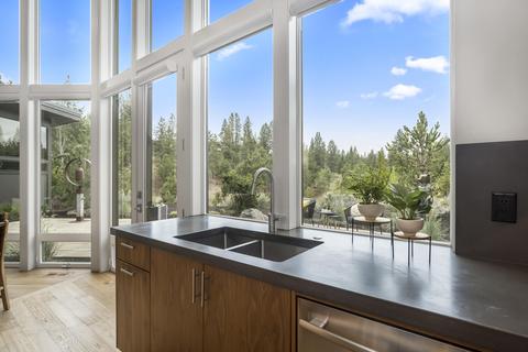 2838 NW Shields Dr, Bend, OR 97703 photo 24