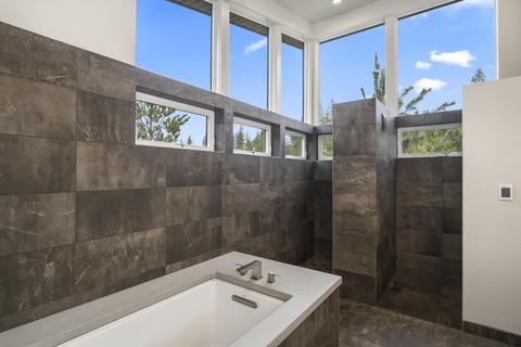 2838 NW Shields Dr, Bend, OR 97703 photo 34
