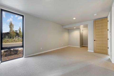 19314 Outrider Loop, Bend, OR 97702 photo 36