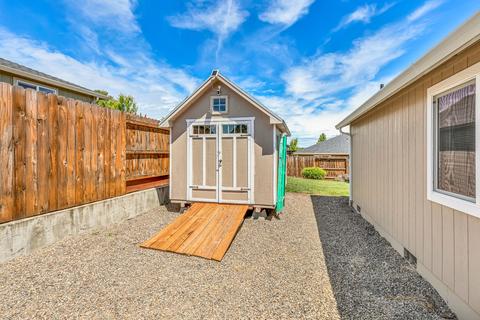 936 Stonewater Dr, Eagle Point, OR 97524 photo 34