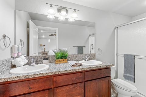 936 Stonewater Dr, Eagle Point, OR 97524 photo 18