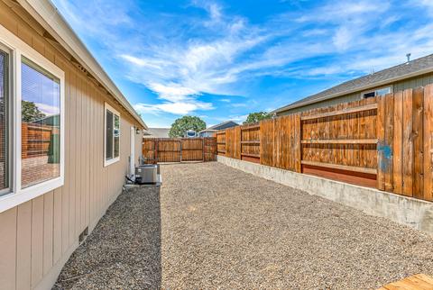 936 Stonewater Dr, Eagle Point, OR 97524 photo 33