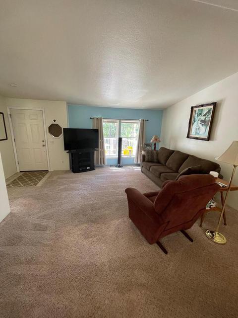 1349 Summit Loop, Grants Pass, OR 97527 photo 9