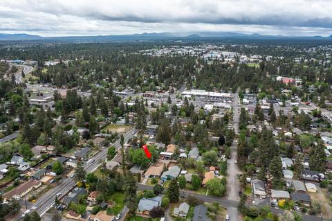 737 NE Marshall Ave, Bend, OR 97701 photo 25