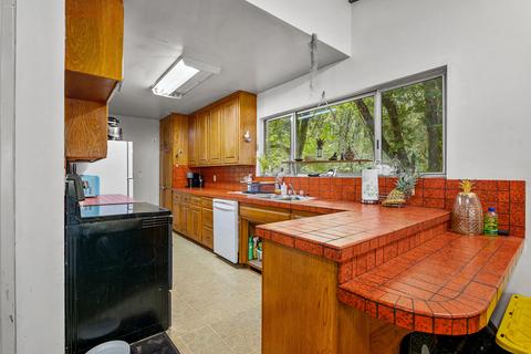 225 Nolan Rd, Cave Junction, OR 97523 photo 8