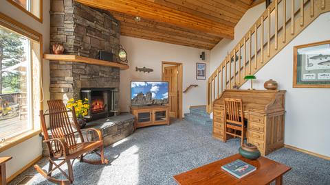 17079 Upland Rd, Bend, OR 97707 photo 22