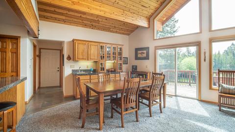 17079 Upland Rd, Bend, OR 97707 photo 11