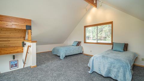 17079 Upland Rd, Bend, OR 97707 photo 24