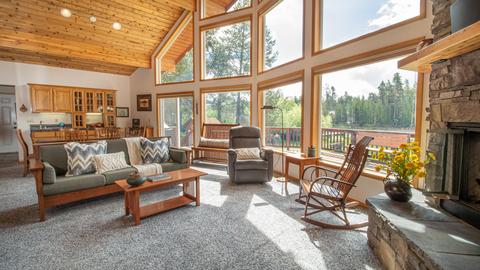 17079 Upland Rd, Bend, OR 97707 photo 6