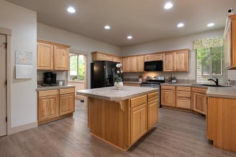 19948 Brass Dr, Bend, OR 97702 photo 8