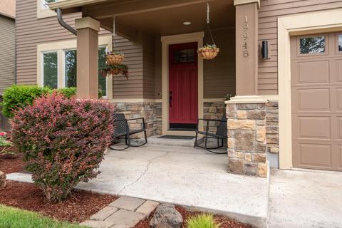 19948 Brass Dr, Bend, OR 97702 photo 2