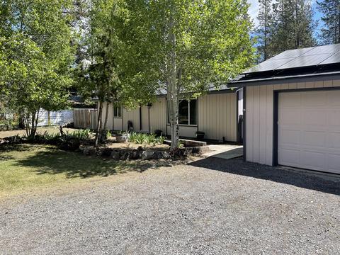 52548 River Pine Rd, La Pine, OR 97739 photo 2
