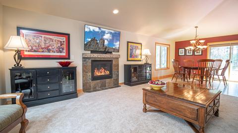 55845 Lost Rider Loop, Bend, OR 97707 photo 5