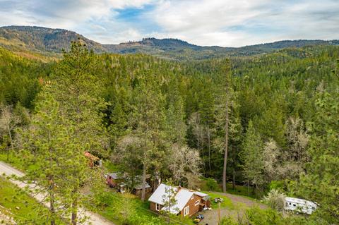 12366 E Antelope Rd, Eagle Point, OR 97524 photo 4