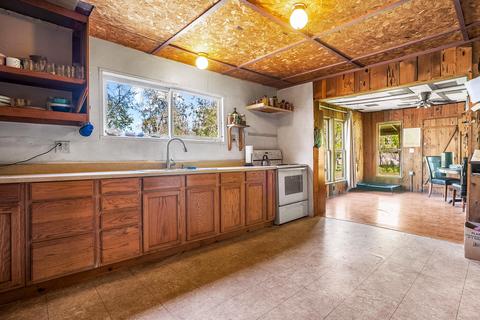 12366 E Antelope Rd, Eagle Point, OR 97524 photo 9