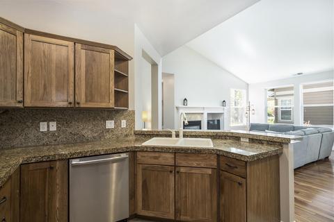 19460 Blue Lake Loop, Bend, OR 97702 photo 11