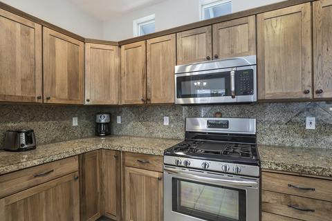 19460 Blue Lake Loop, Bend, OR 97702 photo 13