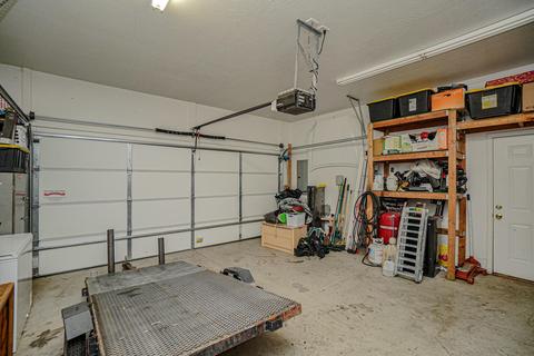 958 Crest Dr, Central Point, OR 97502 photo 23