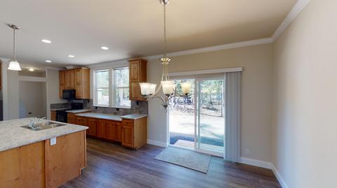 17443 Grebe Rd, Bend, OR 97707 photo 10