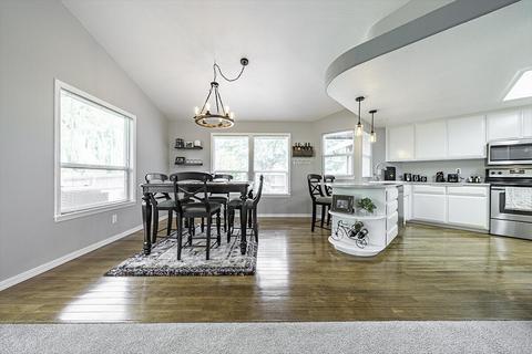 3091 Ruby Dr, Medford, OR 97504 photo 8