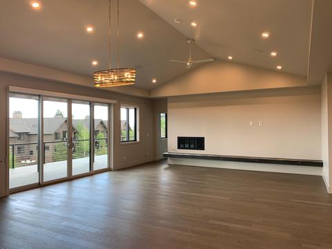 19203 Gateway Loop, Bend, OR 97702 photo 3