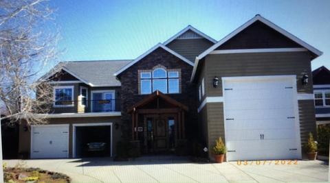 32 Falling Leaf Ln, Eagle Point, OR 97524 photo 1