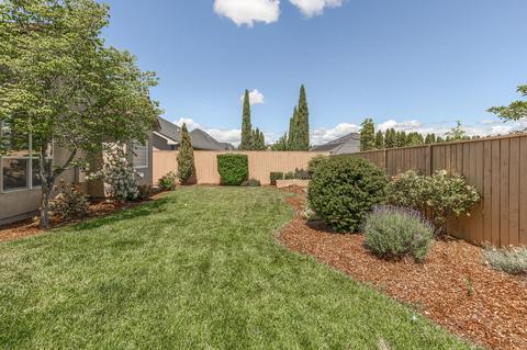1037 Coral Rdg, Eagle Point, OR 97524 photo 7