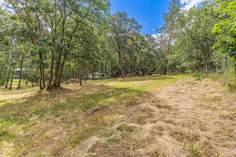 176 Devon Dr, Grants Pass, OR 97527 photo 42