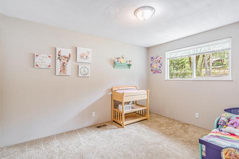 176 Devon Dr, Grants Pass, OR 97527 photo 23