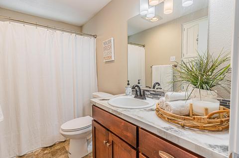 176 Devon Dr, Grants Pass, OR 97527 photo 28