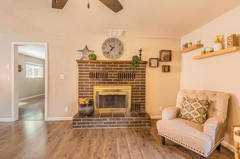 176 Devon Dr, Grants Pass, OR 97527 photo 5